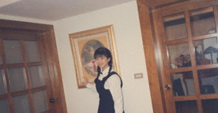 知名女星被曝出轨女助理,前夫下场狂撕,11岁的儿子出面力挺