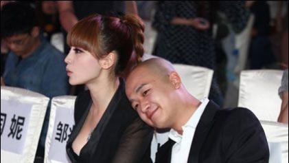 蔡依林|柳岩你打算去国外发现吗？