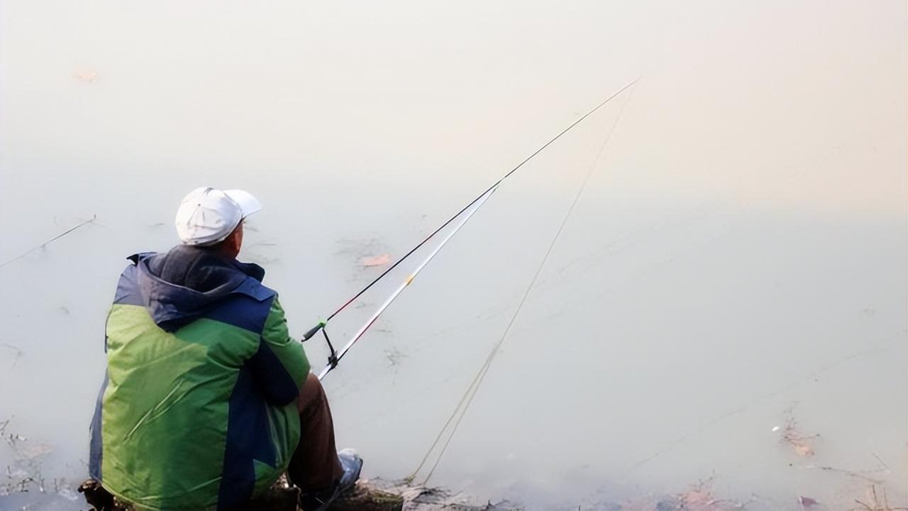 钓鱼是一种修行，滚滚红尘外，悠悠垂钓情，在岁月长河中回荡