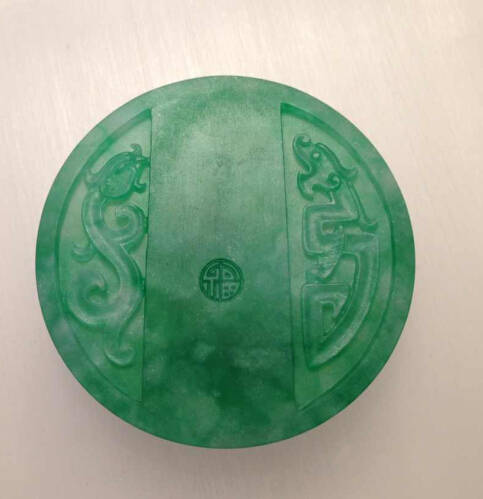 翡翠玉雕——圆牌设计欣赏