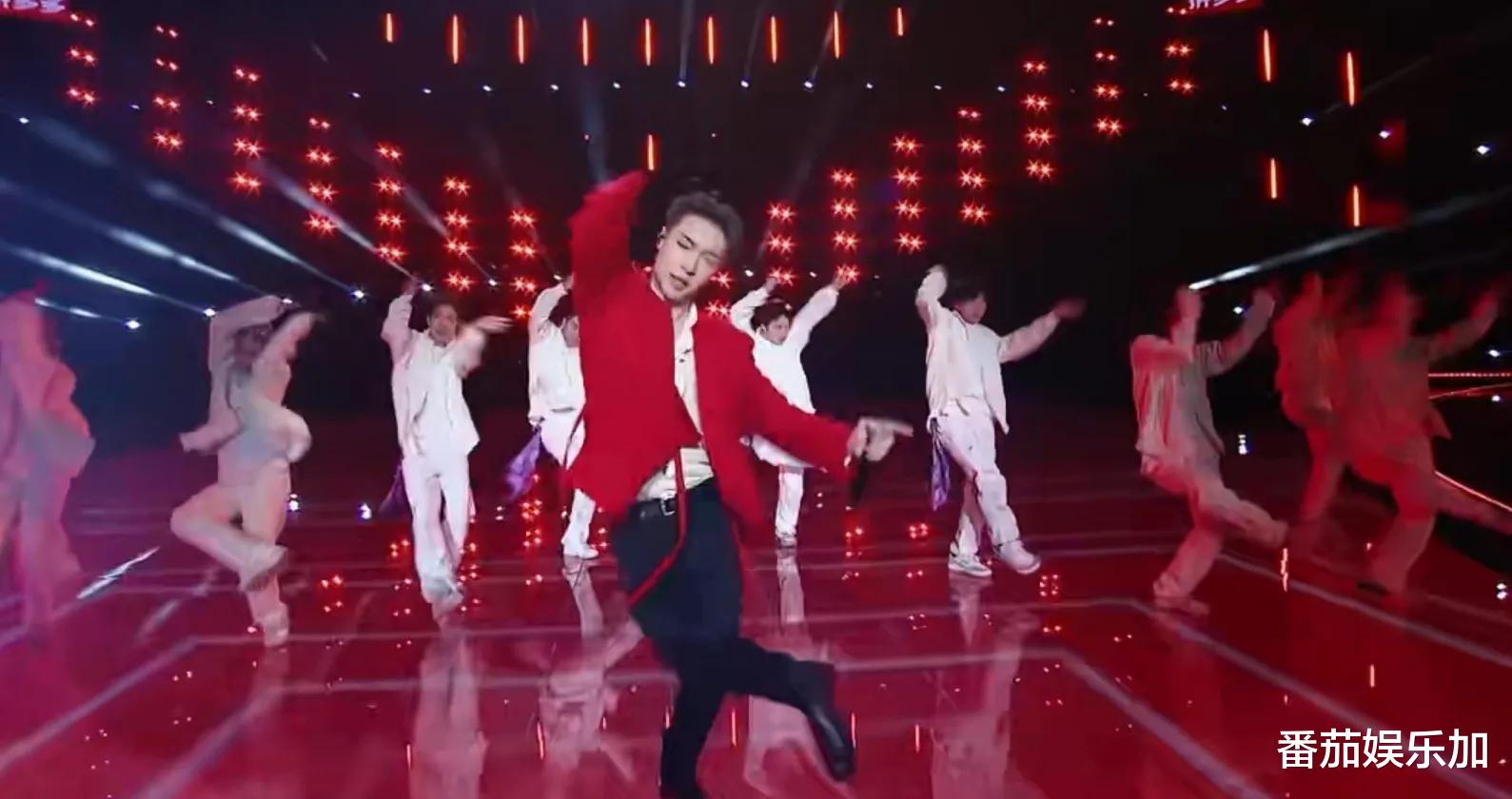 跨年晚会|央视2024跨年晚会,激动的难掩泪水,这些嘉宾都来了