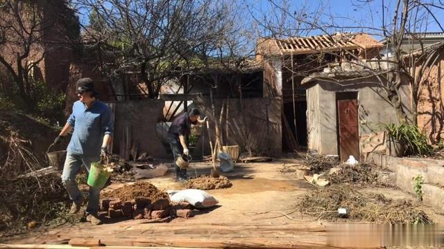 旅行|我川妹子,32岁不结婚不生孩,骑摩托环游全国,一年行36000公里