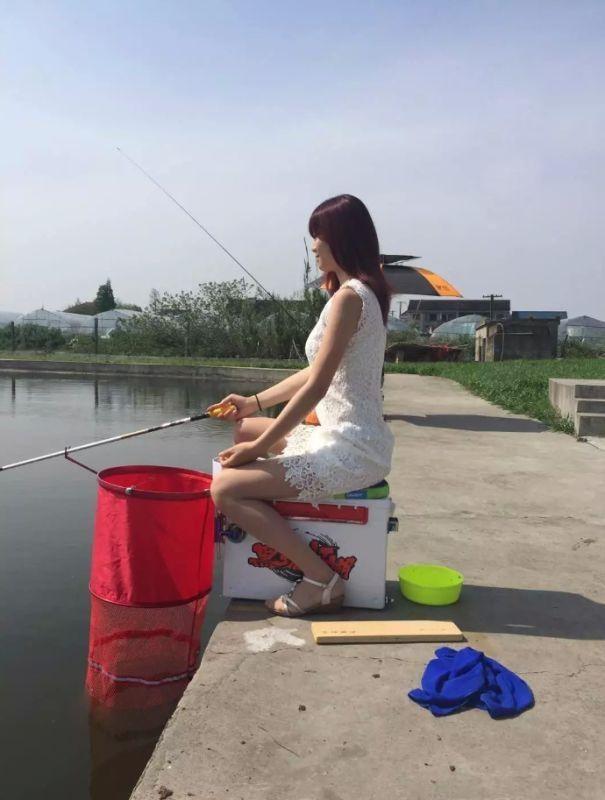 灵敏度|钓鱼时候突然停口,应该怎么找原因,一台探鱼器搞定