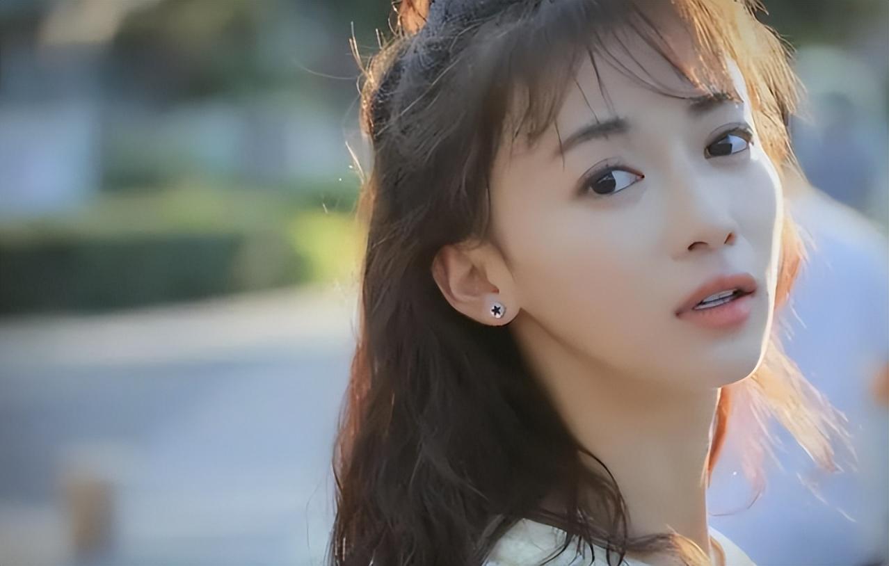 善恶终有报!国家终于出手,人民日报发声撕掉了这些明星的遮羞布