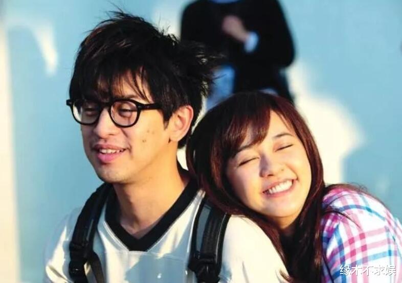 贾静雯|曝《乘风2023》夫妻表面恩爱，实则双双出轨，蛛丝马迹不胜枚举！