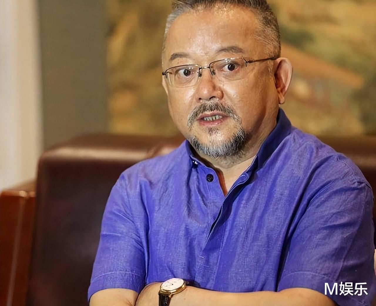 演员王刚清空社交账号,变卖5亿四合院,网友:要跑路了?