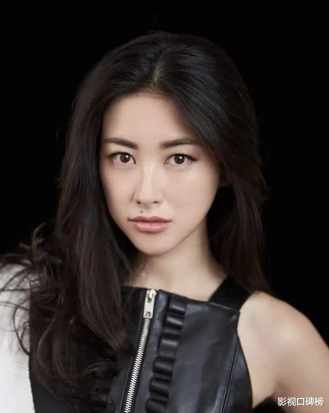 朱珠|律师不能风情万种？看朱珠在《平凡之路》怎样演绎“职场教科书”