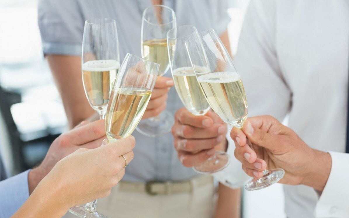 领导提拔你之前，有这几个征兆，尽早察觉及时跟进，避免错失良机