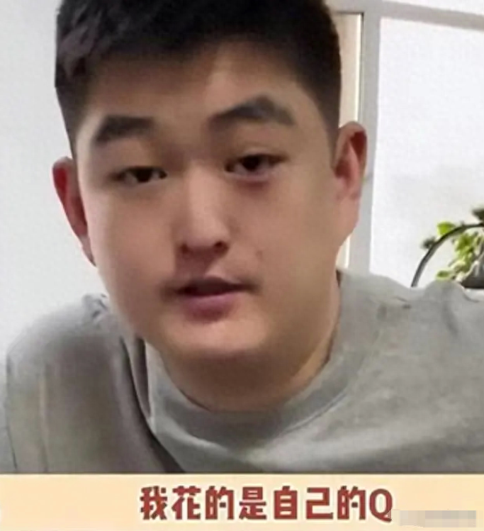 用千万金烟斗，花260万买狗！赵本山儿子：我家的钱十辈子花不完