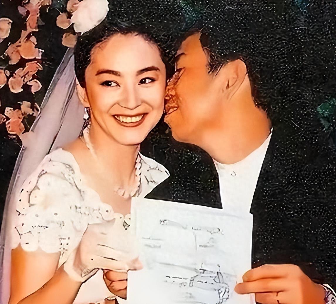 这5位女星,个个美艳动人,最后却选择了回归家庭