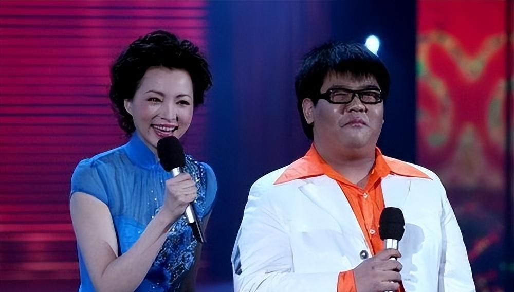 善恶终有报,星光大道走红的盲人歌手杨光,已活成了大笑话