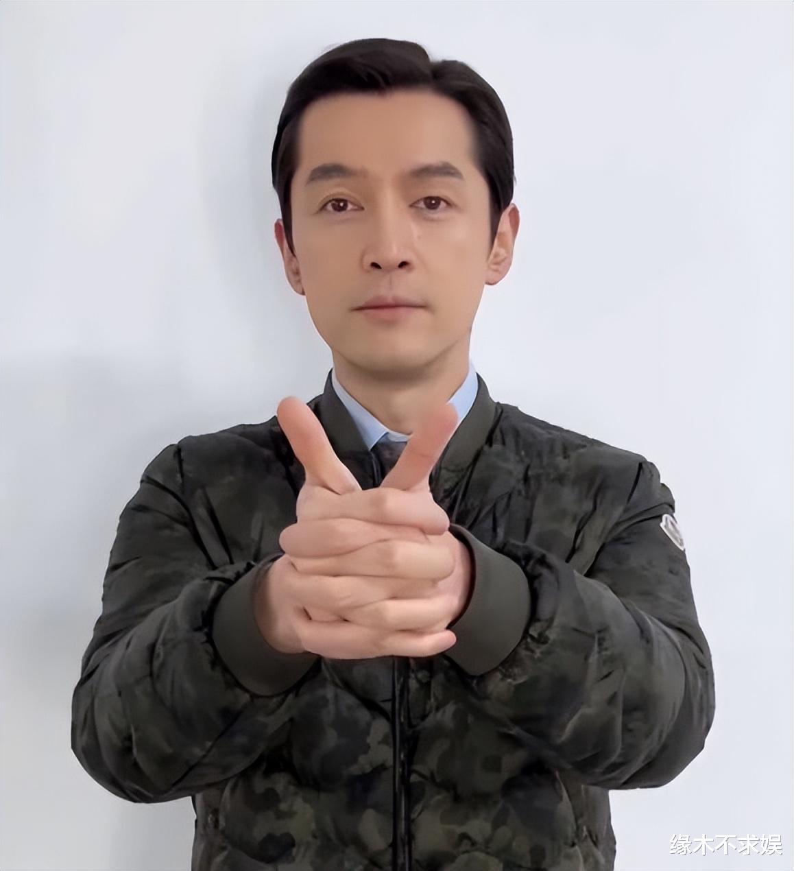 金泫雅 微博之夜众星VCR:杨紫嘴歪、热巴脸型大变、昔日组合状态相差大!