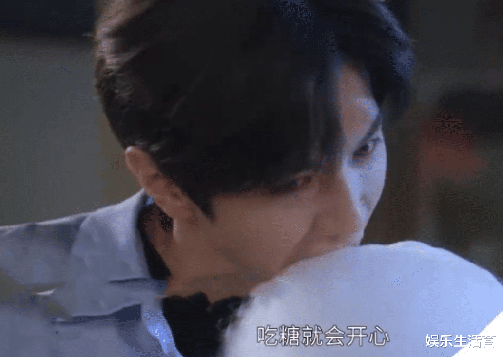 六公主评赵露思《偷偷藏不住》,疯狂撒糖甜自己,网友:工业糖精