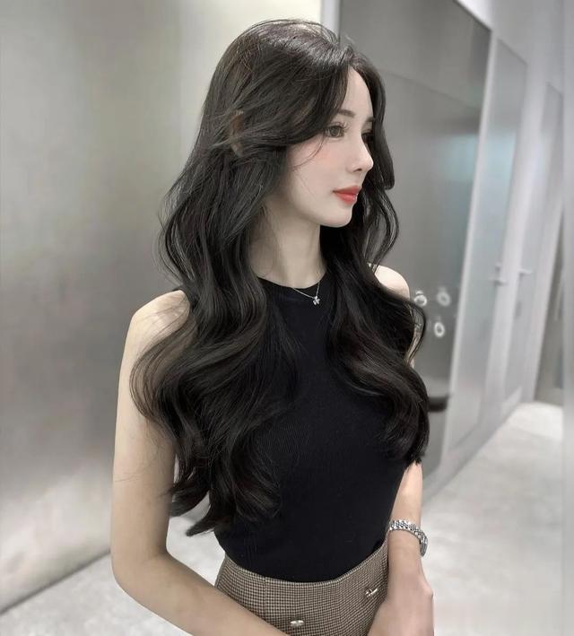 龙年最火女发来了,瘦脸时尚有气质,看完很心动