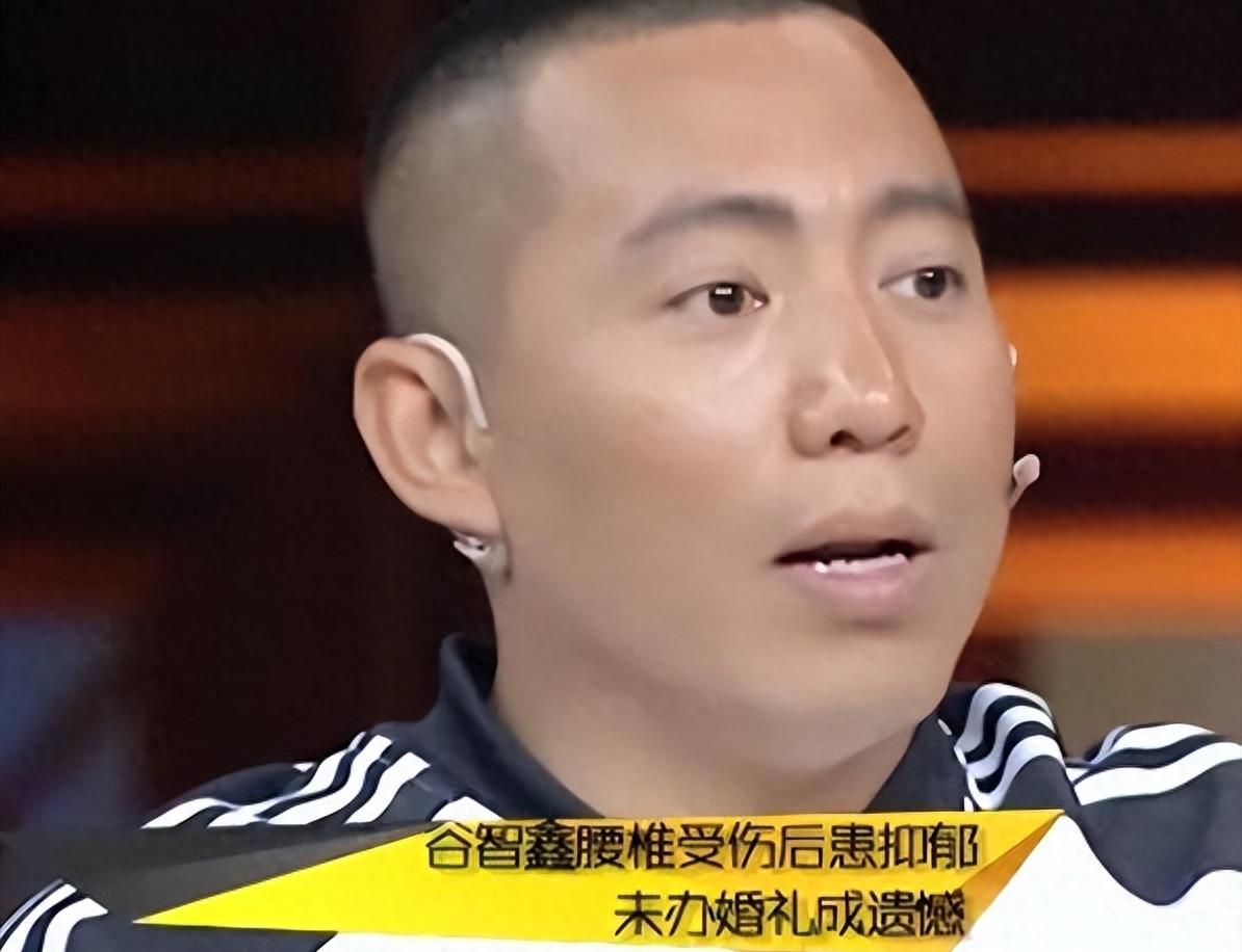 著名演员谷智鑫:34岁被马踩成废人,孕妻8年一把屎一把尿伺候