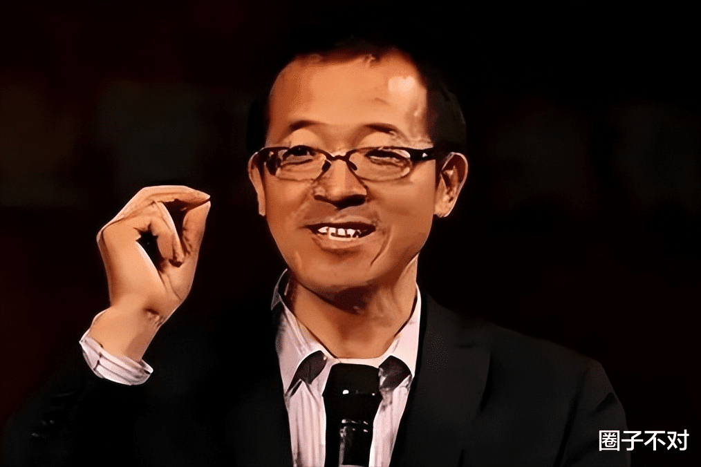 当俞敏洪回应“铁公鸡”那一刻，罗永浩就彻底赢了，评论区笑疯了