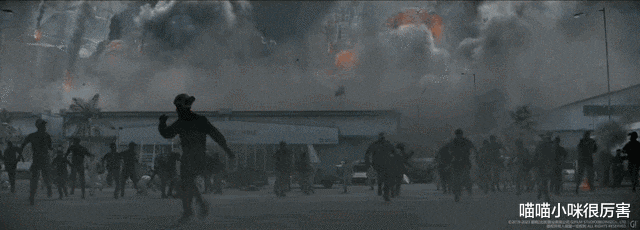 流浪地球2|《流浪地球2》,吴京刘德华的演技,李雪健沙溢的气质,太动人