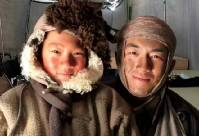 迪丽热巴|被迫登上5条热搜，张颂文的爆红，揭穿了明星“势利眼”的真面目！