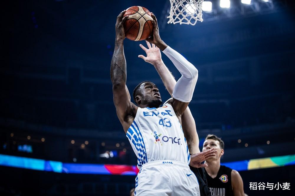 王哲林|变身欢乐喜剧人？字母哥哥简直就是希腊版的王哲林？