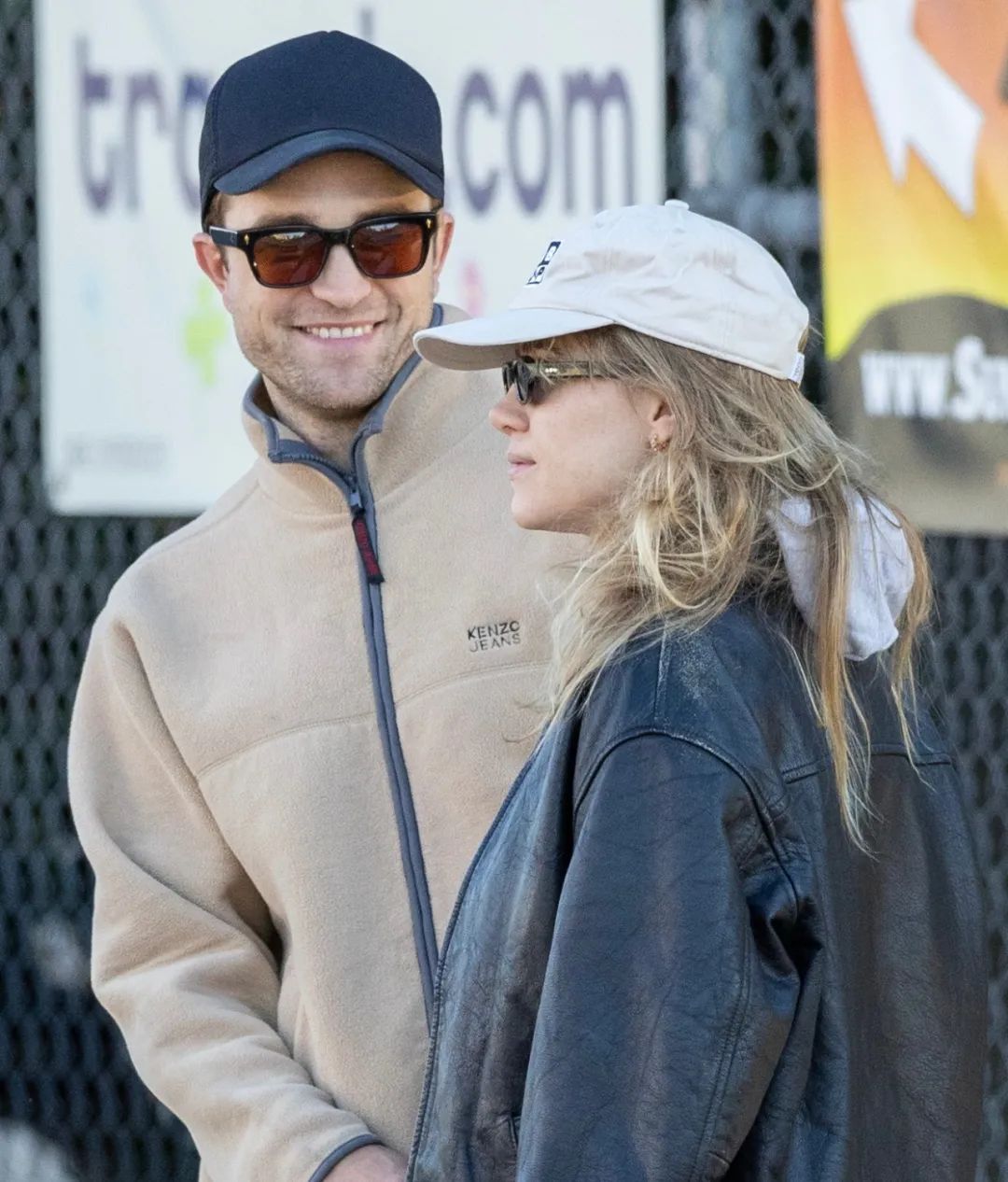 恋爱5年,“暮光男”官宣当爹,网友:他俩啥时候在一起的?