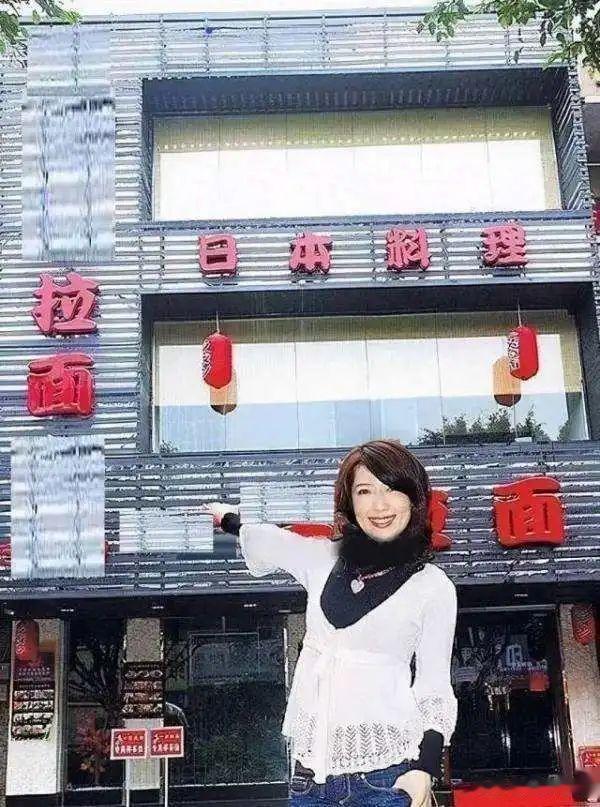 最美“潘金莲”杨思敏，19岁走红33岁却沦落卖拉面 ，现在如何了