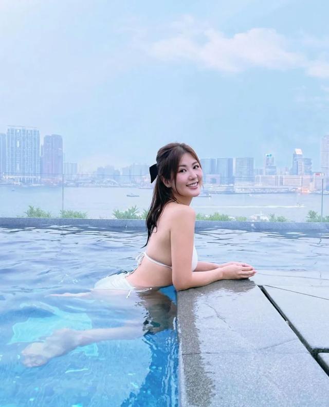 TVB|TVB小花望一脱成名!拼足10年仍跑龙套 户口曾剩两位数!