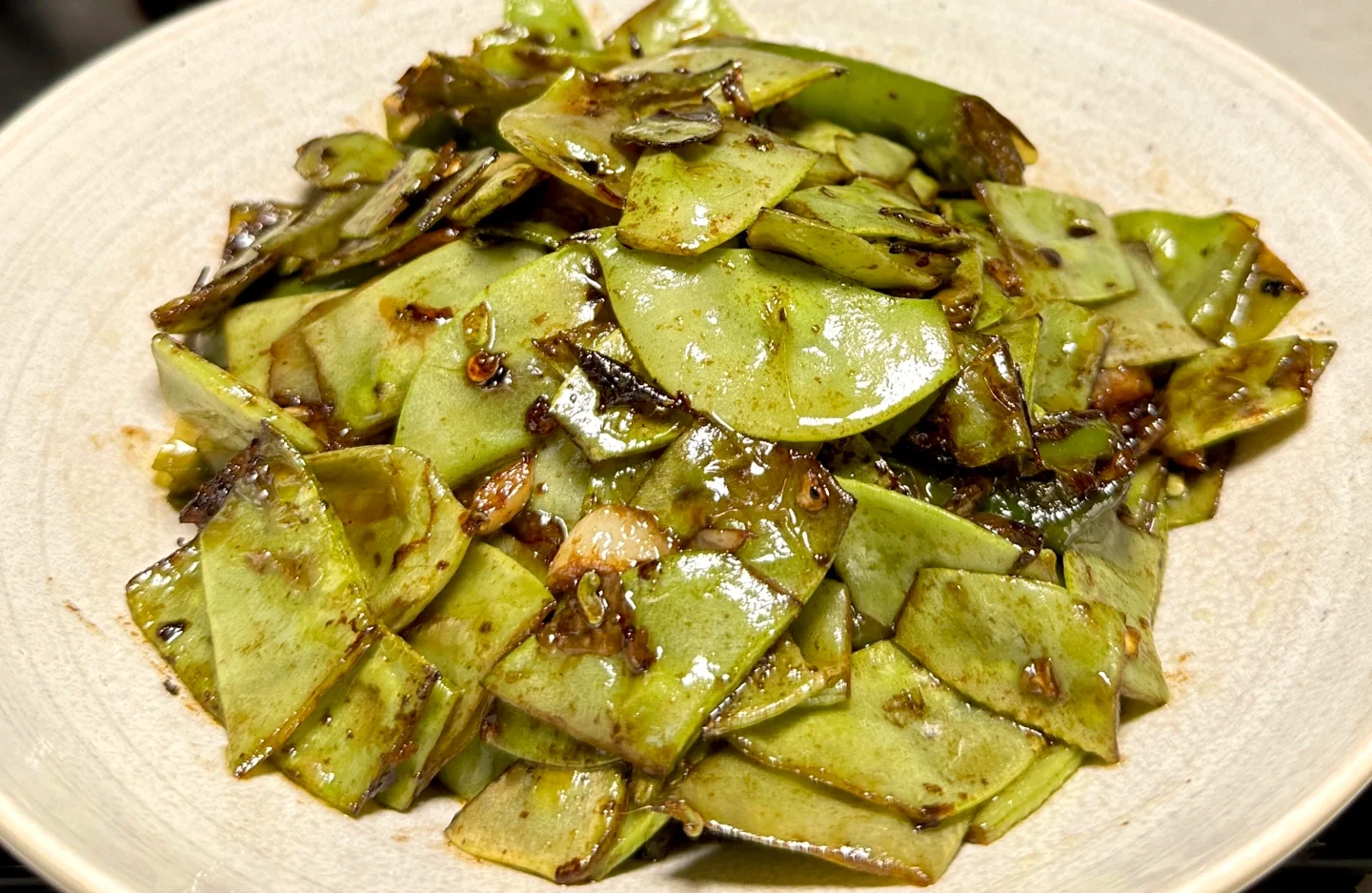 脱发最怕这8种食物，建议每天吃一种，改善脱发，头发越吃越多