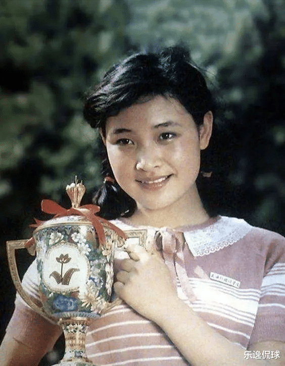 巩俐|4位“国家一级演员”被除名，个个老戏骨，但早已不是“中国人”