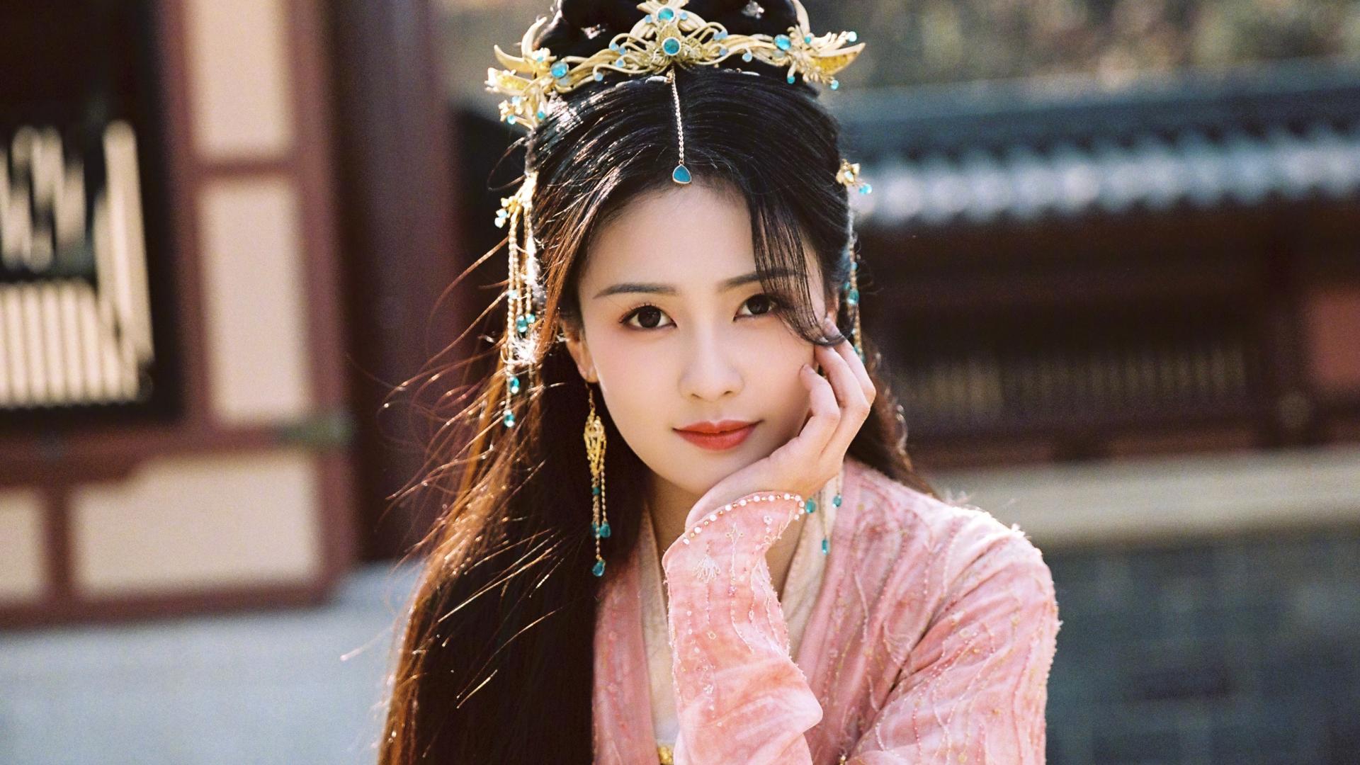 婚变|《香蜜》导演坐镇，8大实力派强势参演，白鹿又一古装新剧将袭！