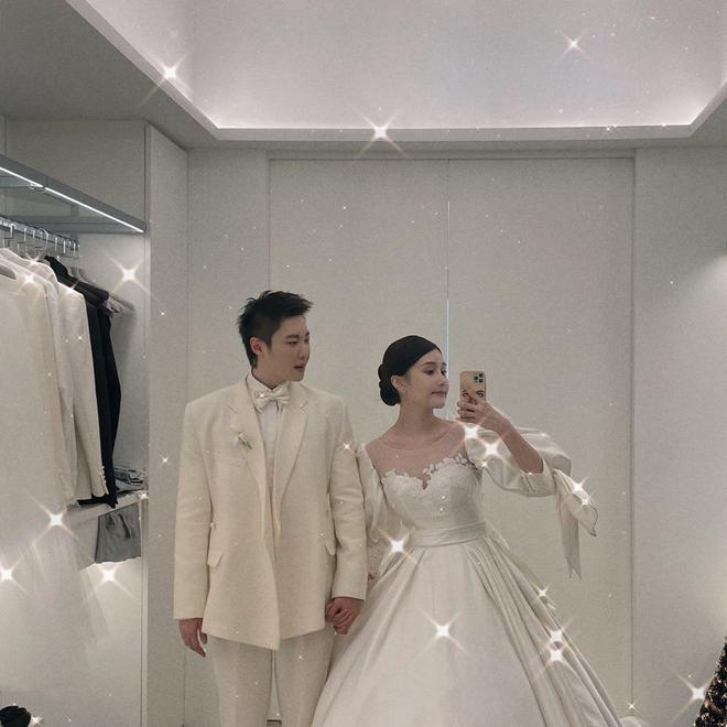 Angelababy|赵本山女儿举行婚礼答谢宴，新娘发福超明显 ，奢华的订制了全国独一无二的钻戒