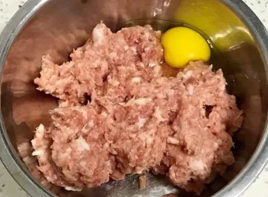 饺子|饺子馅能不能放蚝油?切记“3放3不放”,饺子鲜嫩多汁,好吃不腻