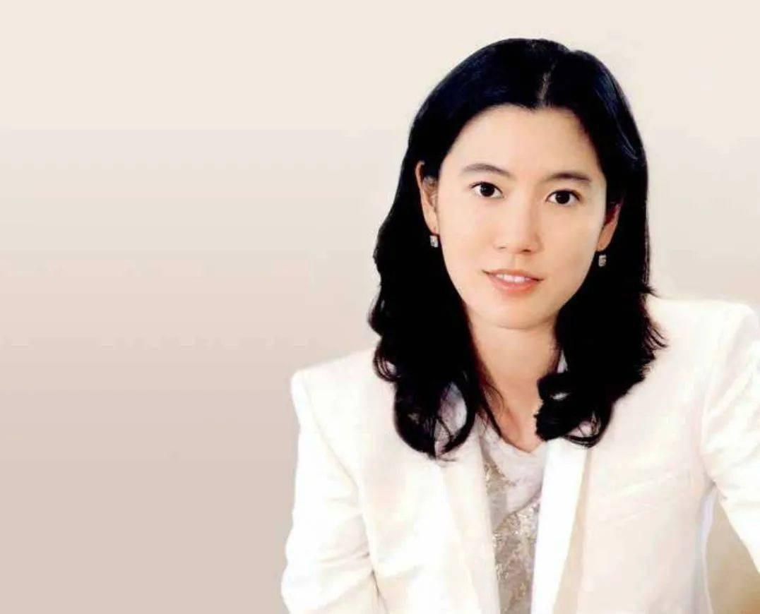 预告片|跟李在镕离婚后，三星前太子妃和影帝李政宰热恋8年，越来越美