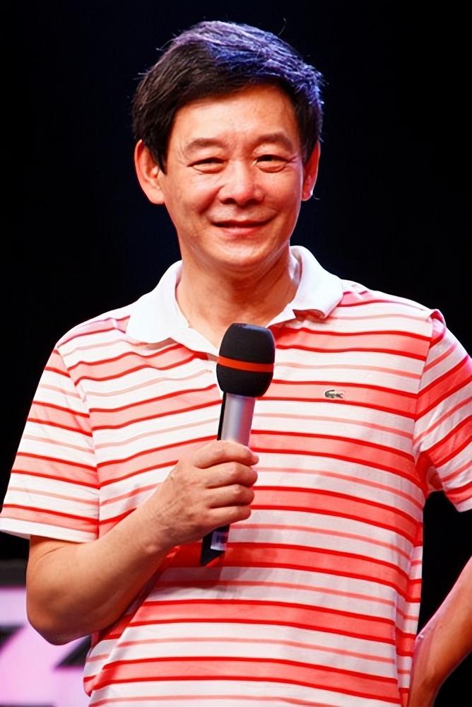 国家一级演员,今77岁仍在拍戏,住上亿四合院,儿子是他一生骄傲