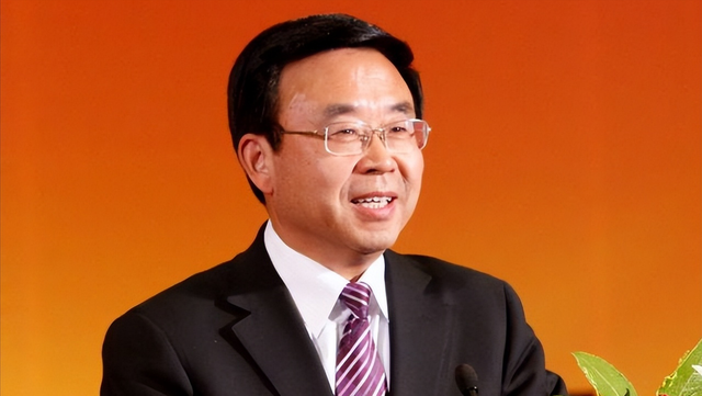 山东副省长黄胜落马,疯狂敛财1223万,包养46名情妇,被判无期 - 游戏