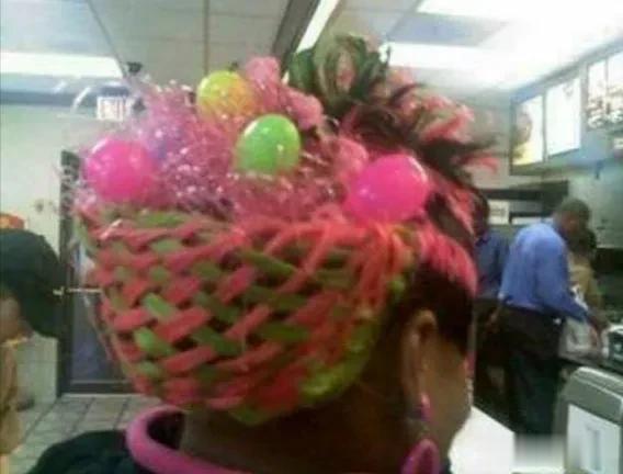 奇葩怪异的个性发型