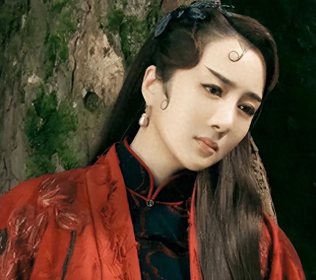 她曾是古装第一美人,被狗咬毁容后,如今40岁靠演坏女人翻身