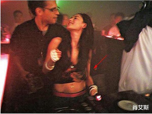 情史混乱三胎生父成谜,天生反骨遭前辈狂批,张柏芝都经历了什么