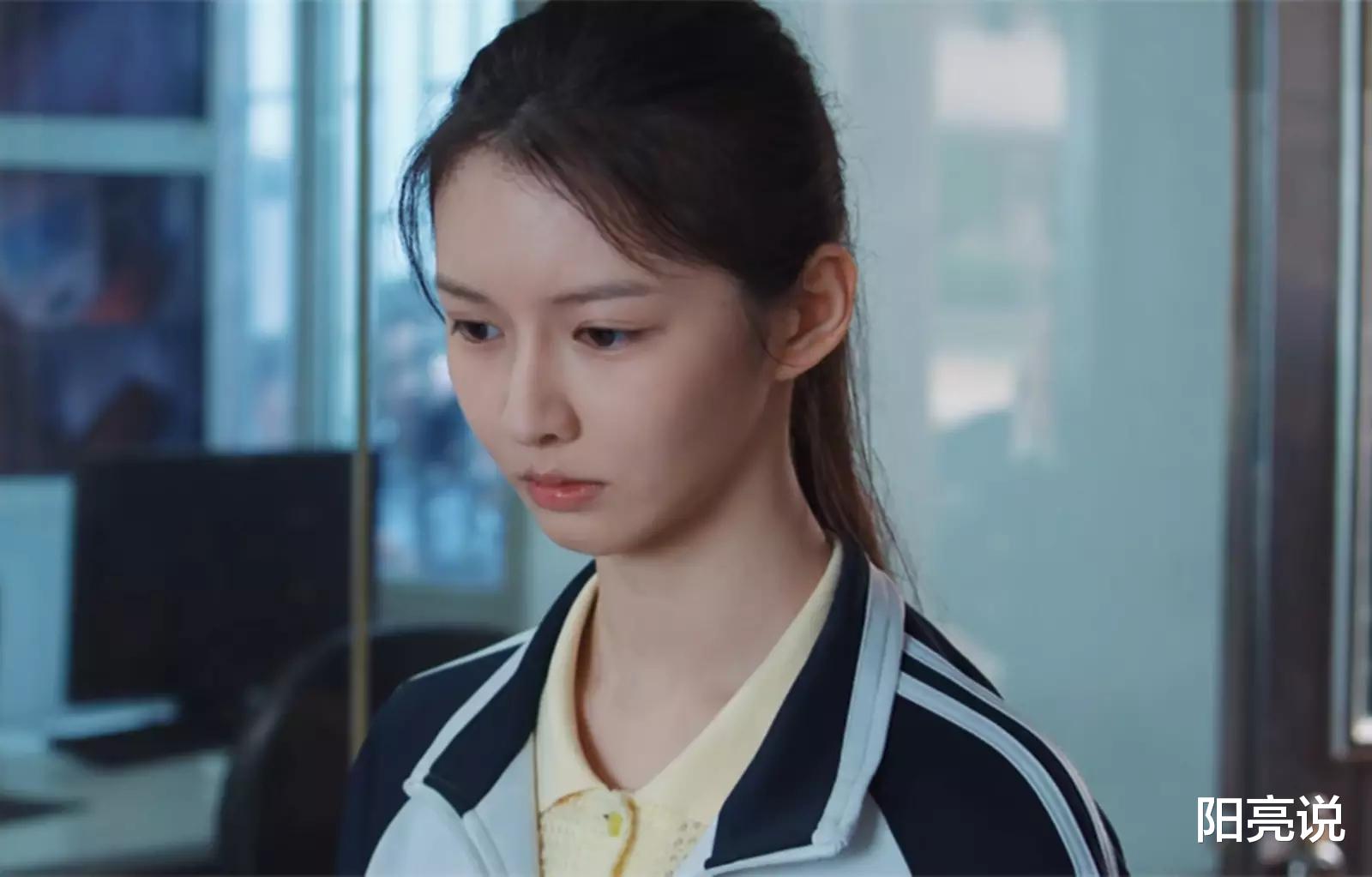 《三大队》从11集开始要烂了？剧情脱离现实，变“魔幻爽剧”？