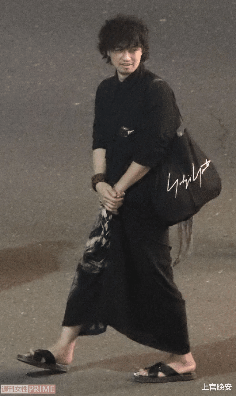 神级抓拍，完爆精修大片！中日韩明星恋爱图，氛围感堪比电影镜头