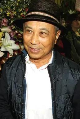 大小S共侍“黑道干爹”,成名路太刺激...