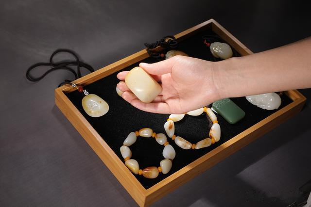 |戴玉,有什么讲究吗?