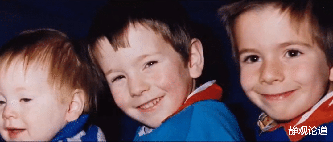 哈利波特,已终身瘫痪!坐了一辈子的轮椅,如今的他怎么样了?