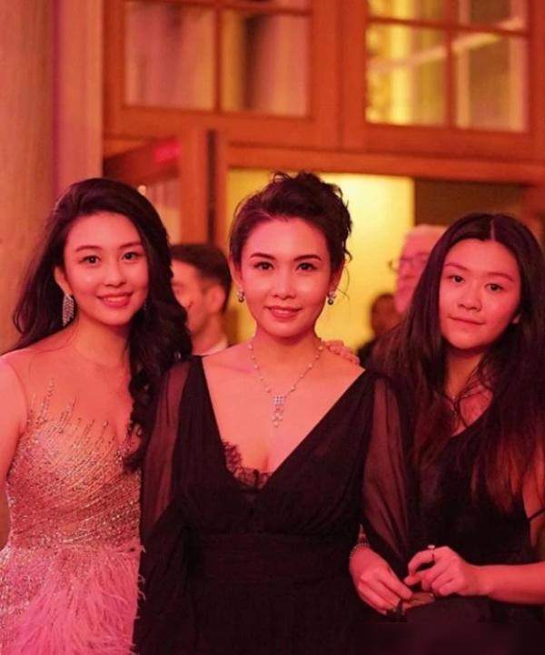 35岁男星结婚排场大！莫文蔚王安宇众星云集，李承铉当伴郎引热议