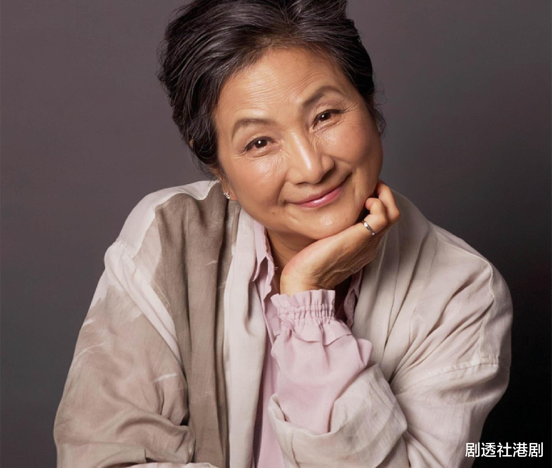 郑佩佩|恭喜!香港知名老戏骨将升级做奶奶,儿子宣布外籍妻子怀孕