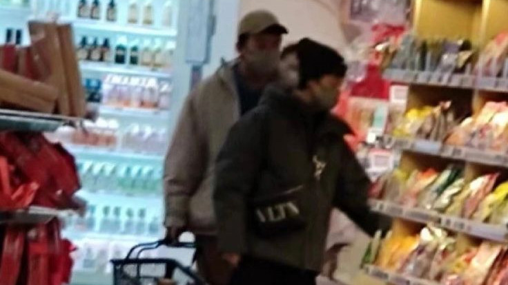 贾静雯|孙俪夫妇逛超市被偷拍！4保镖跟随阵仗大，穿羽绒服像一家之主邓超拎篮子