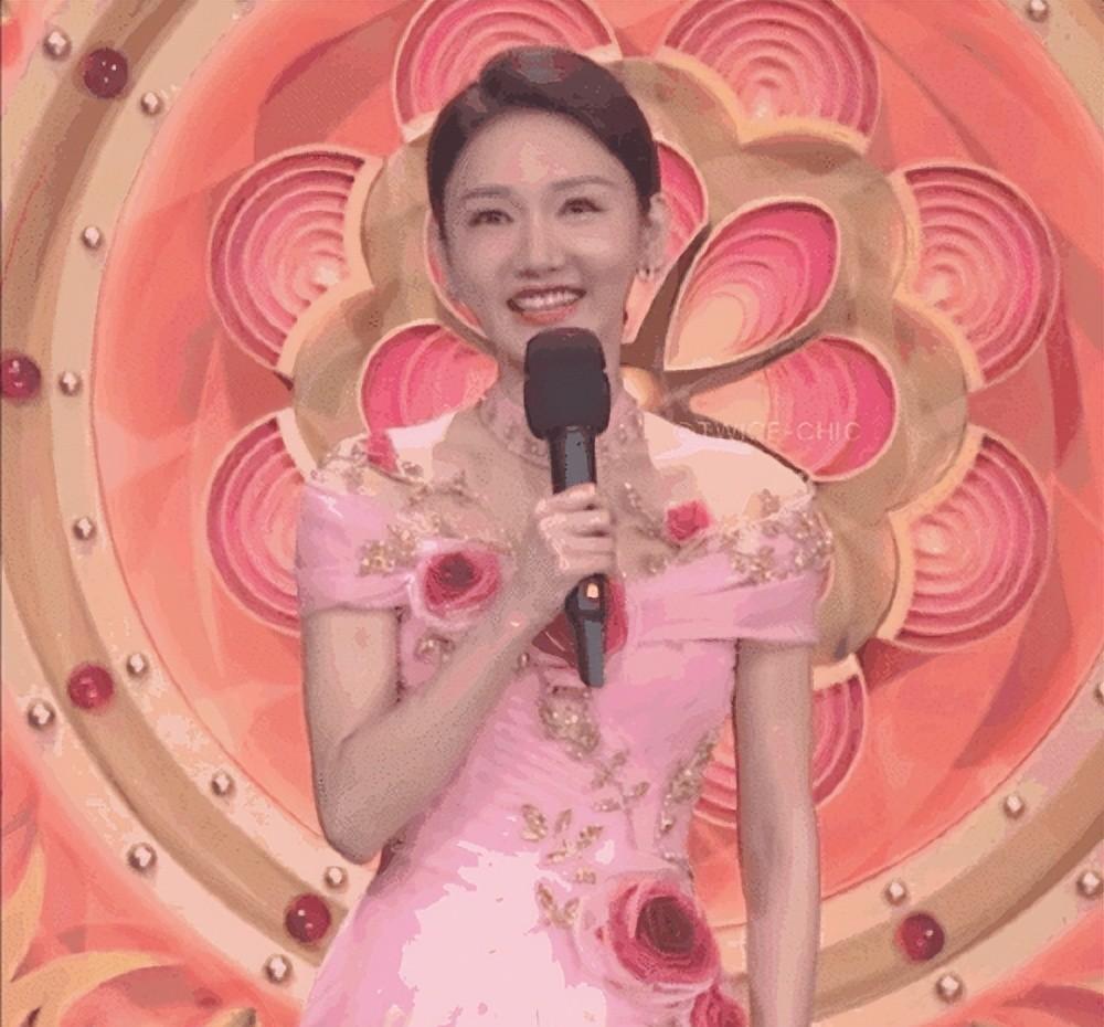 33岁央视主播龙洋:自曝是“月光族”,单身原因是因为择偶标准太高?