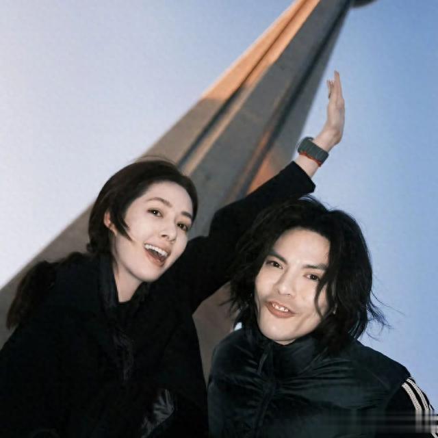 郭碧婷怀三胎?虞书欣素质低?黄明昊掰弯林一?