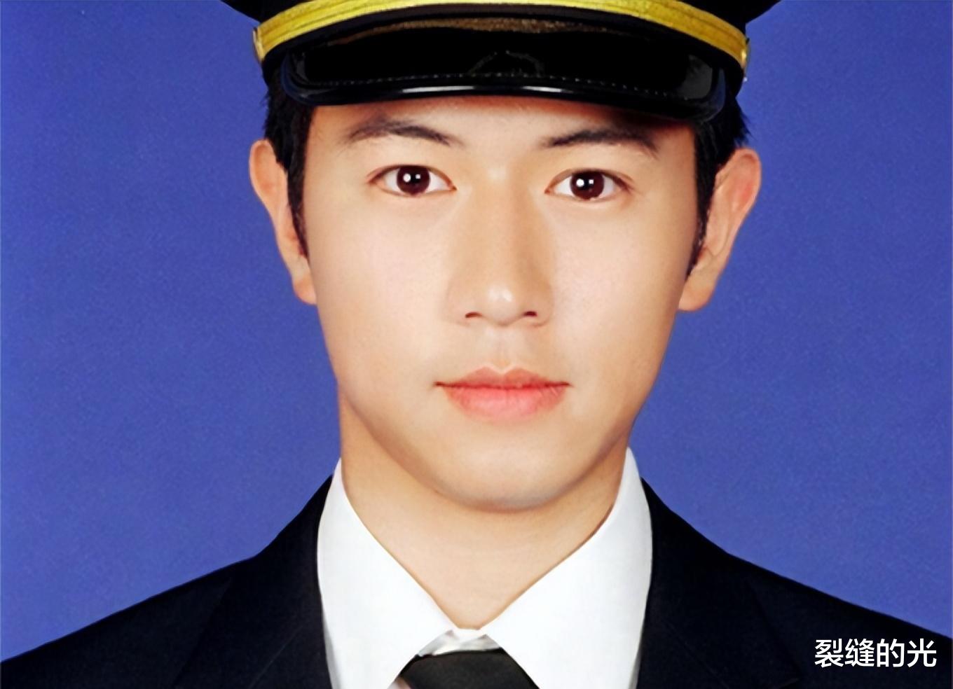 |45岁陈键锋加拿大被偶遇！身材发福胡子拉碴变化大，被嘲像个老头