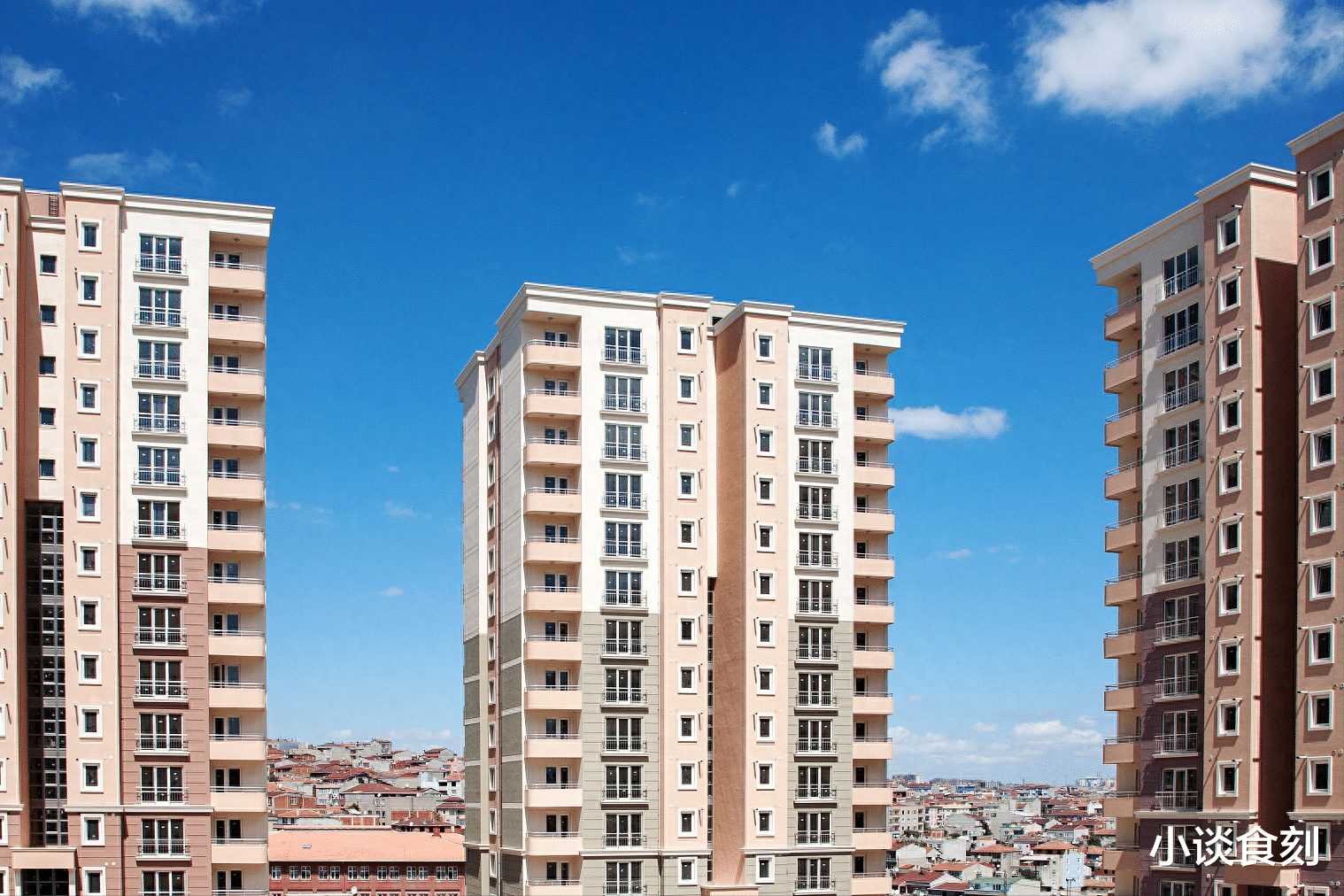 |2023年下半年,社会上将出现3个坏消息2个好消息,早知道早准备