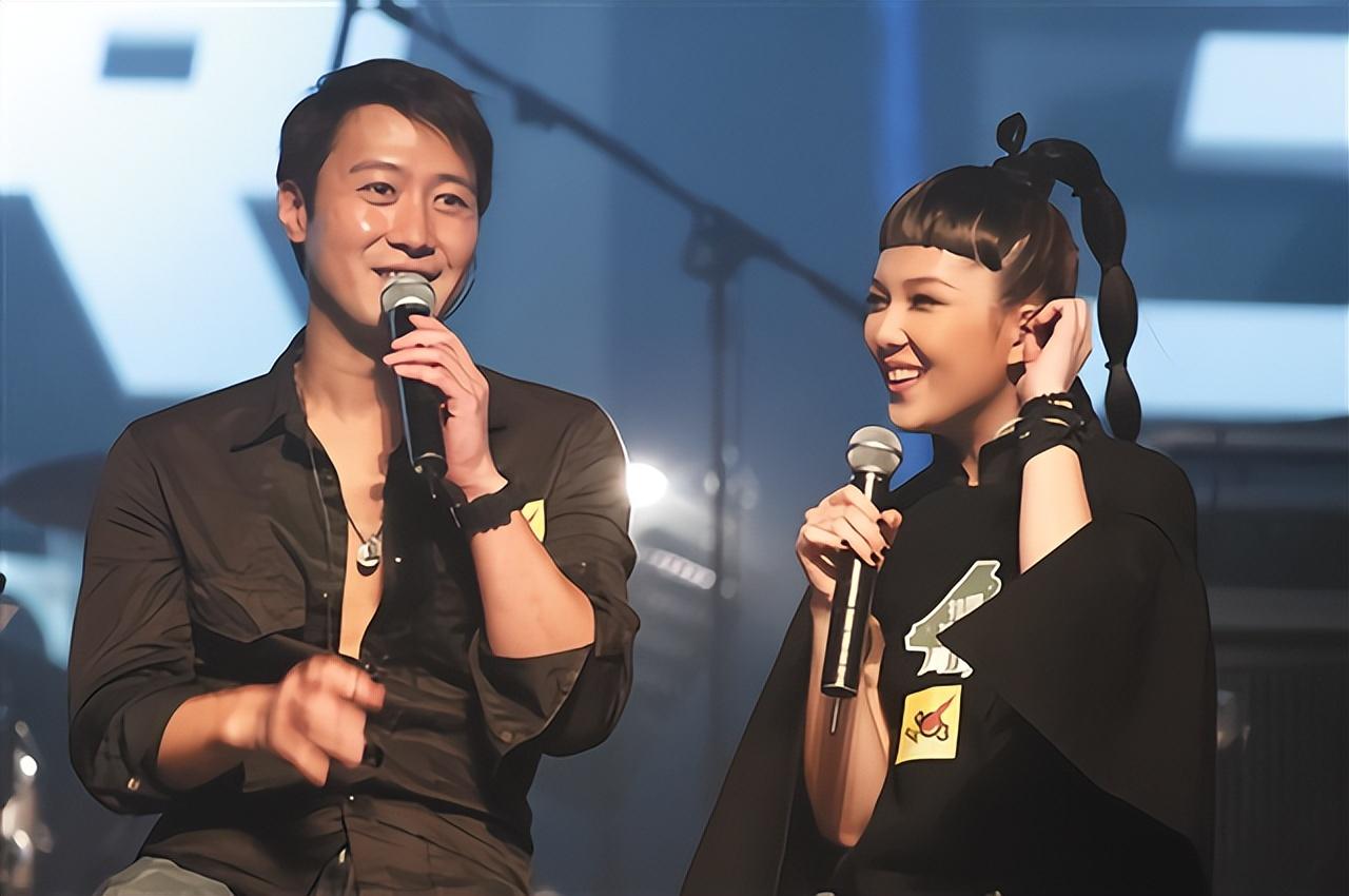 卫兰是为黎明和音而出道的,歌手出身,本不看脸.